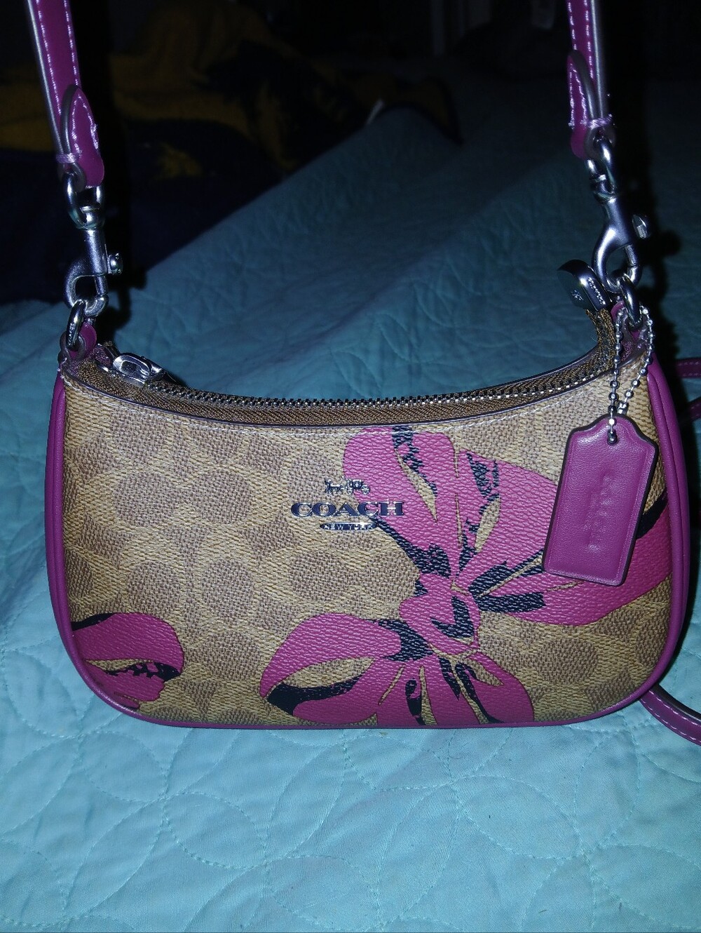 Coach Bow Mini Teri